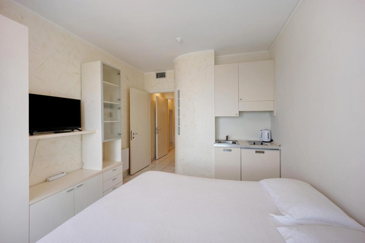 Modus Vivendi 406 Aparthotel Sanremo Exterior foto